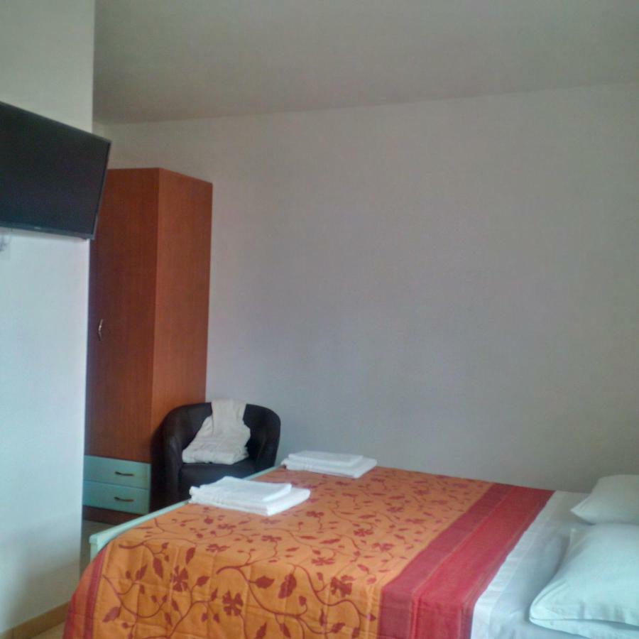 Hotel Maremonti Joppolo ภายนอก รูปภาพ